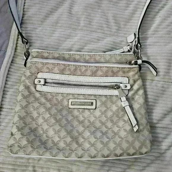 Dana Buchman crossbody purse. Brown, cream, & white. White adjustable strap - Picture 2 of 16